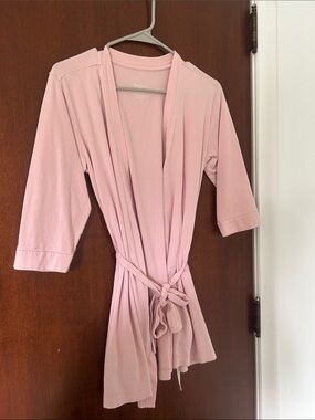 Women's Pink Tie-Waist Lounge Short Robe - Lightweight